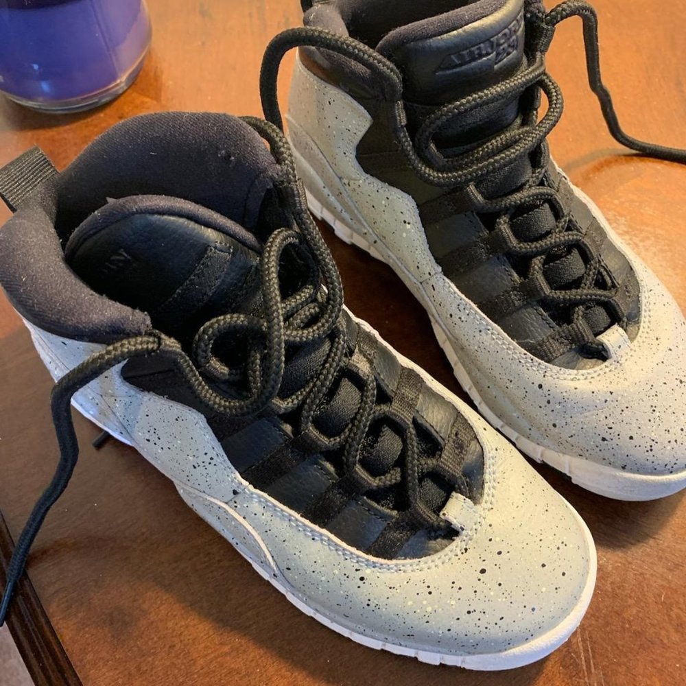 Nike Air Jordan 10 Retro Gray Cement